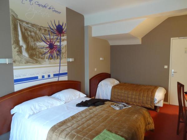 Cit'Hotel de la Marne : photo 5 de la chambre chambre lits jumeaux