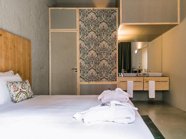 Armazém Luxury Housing- Architectural & Design Hotel : photo 3 de la chambre suite