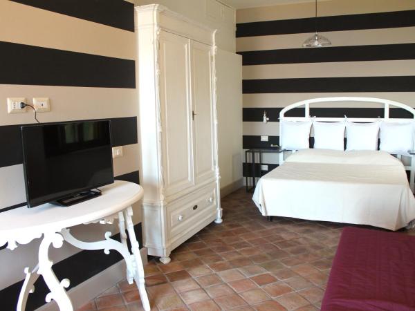 Casa Via del Mare : photo 8 de la chambre chambre lit king-size - vue sur mer