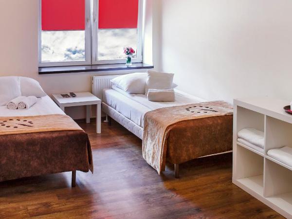 Boutique Hostel : photo 10 de la chambre chambre double avec salle de bains commune