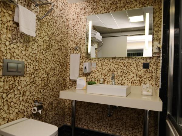 Tempo Suites Airport : photo 4 de la chambre chambre lits jumeaux standard