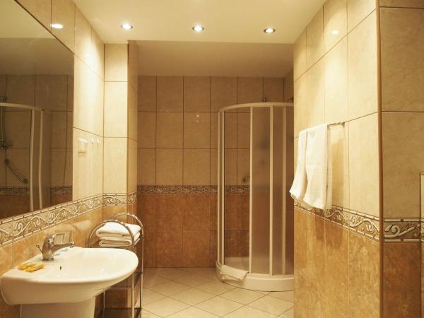 ELPAK Świnoujście : photo 5 de la chambre appartement avec balcon