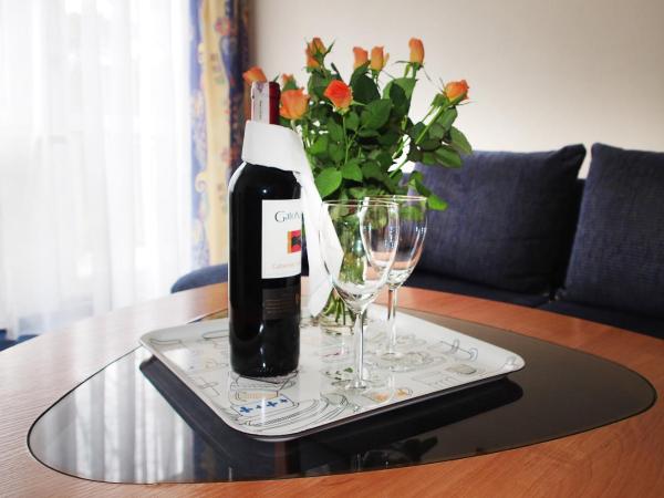 ELPAK Świnoujście : photo 2 de la chambre appartement avec balcon