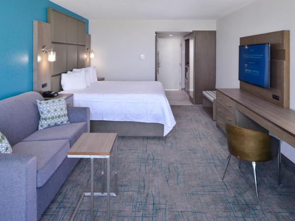 Cabana Shores Hotel : photo 5 de la chambre hébergement lit king-size - côté océan