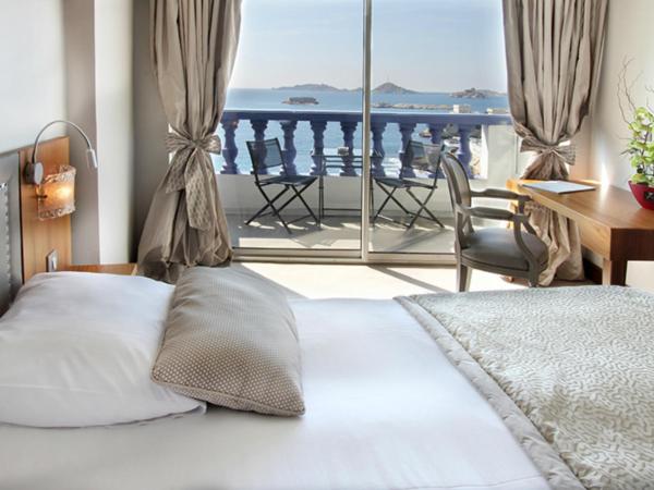 Le Rhul : photo 1 de la chambre chambre double supérieure - vue sur mer