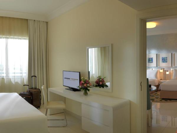 DAMAC Maison Mall Street : photo 1 de la chambre suite 2 chambres - vue sur ville
