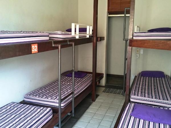 Laranjeiras Hostel : photo 3 de la chambre lit dans dortoir pour femmes de 7 lits avec ventilateur
