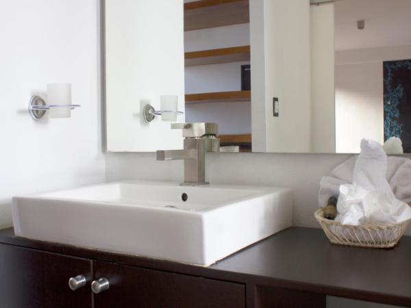 Kuku Ruku Hotel : photo 7 de la chambre chambre lit king-size