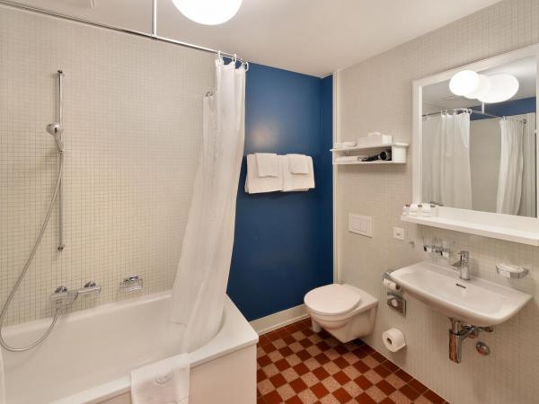 Hotel im Schlosspark : photo 4 de la chambre chambre double historique