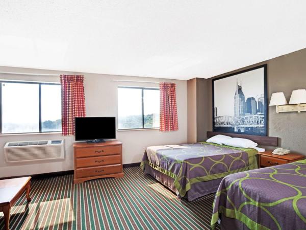 Super 8 by Wyndham Nashville/ Dntn/ Opryland Area : photo 2 de la chambre chambre double avec 2 lits doubles - non-fumeurs