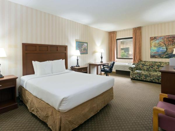 Days Inn & Suites by Wyndham Northwest Indianapolis : photo 2 de la chambre suite studio queen - non-fumeurs