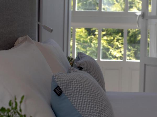 Pensión O Xardin de Julia : photo 8 de la chambre chambre double - vue sur jardin