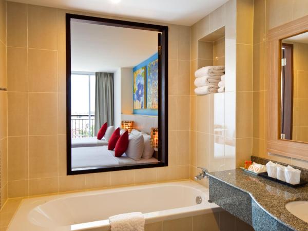 Hotel J Pattaya : photo 9 de la chambre chambre triple deluxe