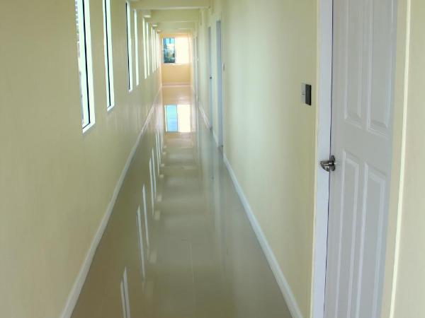 The Arni Sukhumvit 101 : photo 7 de la chambre studio lit queen-size