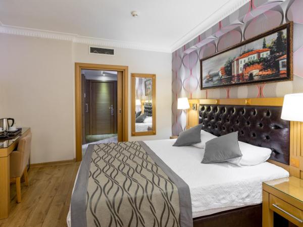 Levent Hotel Istanbul : photo 8 de la chambre chambre familiale supérieure