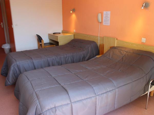 Hotel Bains Sarrailh : photo 3 de la chambre chambre lits jumeaux