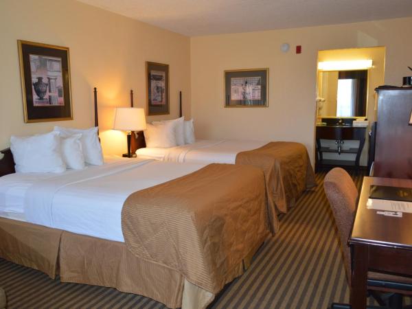 Opal Hotel & Suites : photo 1 de la chambre chambre standard avec 2 lits queen-size