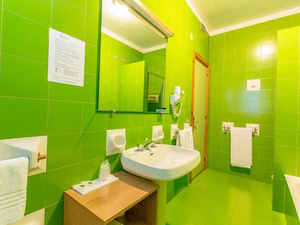 Hotel Residence Ulivi E Palme : photo 7 de la chambre studio (4 adultes)