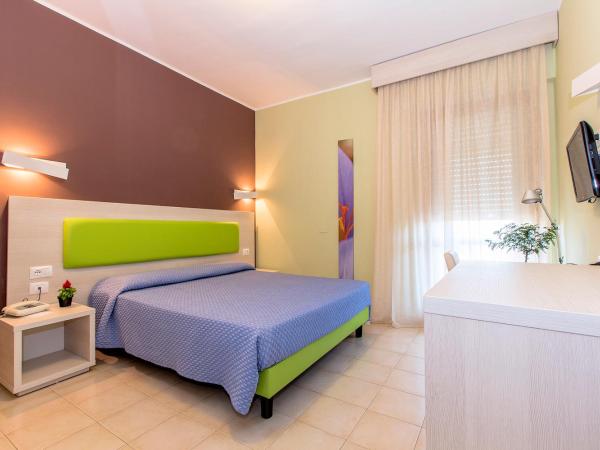 Hotel Residence Ulivi E Palme : photo 1 de la chambre chambre double ou lits jumeaux supérieure