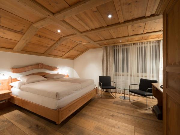 Hotel Schönegg : photo 4 de la chambre chambre double deluxe