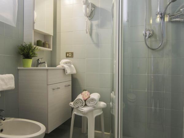 Hotel Solemare - Frontemare - 3 Stelle Superior : photo 1 de la chambre chambre double ou lits jumeaux standard