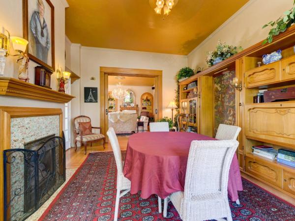 The St. Mary's Inn, Bed and Breakfast : photo 3 de la chambre chambre supérieure lit queen-size