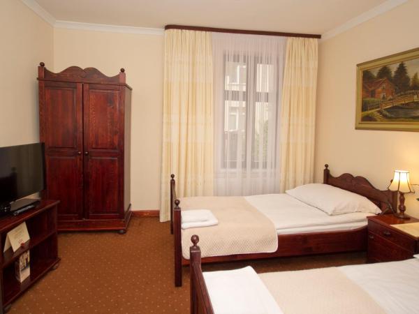 Hotel Retman : photo 2 de la chambre chambre lits jumeaux