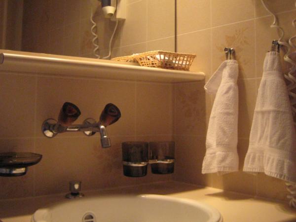 Gasthof Alte Post : photo 4 de la chambre chambre double Économique