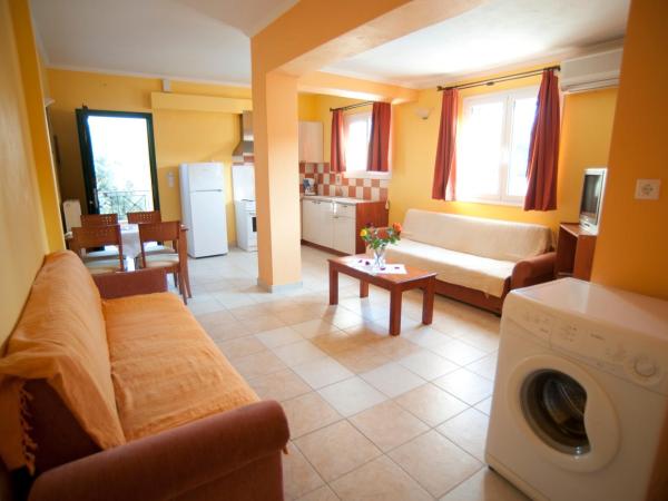 Villa Vita Holidays : photo 1 de la chambre appartement familial