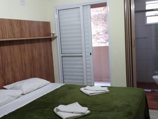 Hospedaria Lumo Domo Praça da Árvore : photo 6 de la chambre chambre double ou lits jumeaux