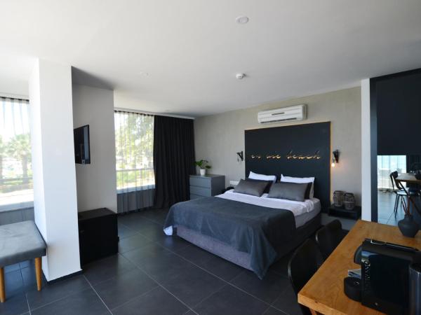 En Vie Beach Boutique Hotel - Adults Only : photo 10 de la chambre suite deluxe - vue sur mer