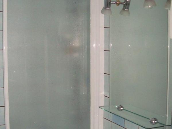 Hôtel Pacific : photo 6 de la chambre chambre double