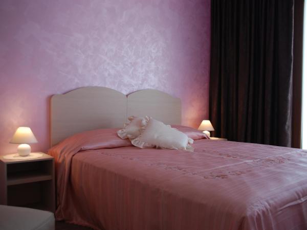 Rooms Edda : photo 10 de la chambre chambre double avec balcon