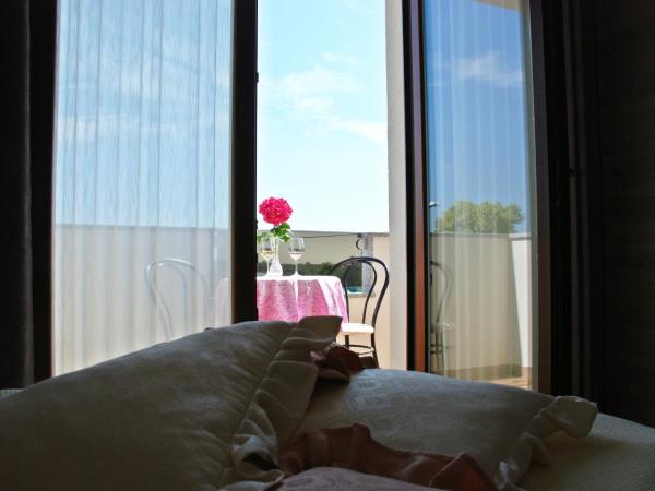 Rooms Edda : photo 9 de la chambre suite junior avec balcon