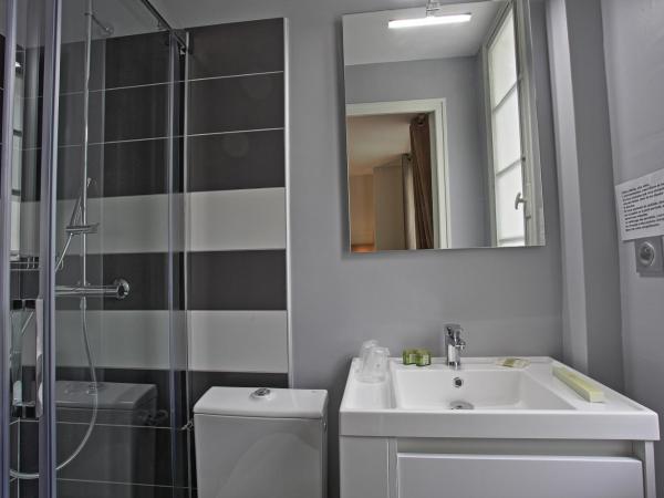 Hotel Restaurant du Centre et du Lauragais : photo 5 de la chambre chambre lits jumeaux