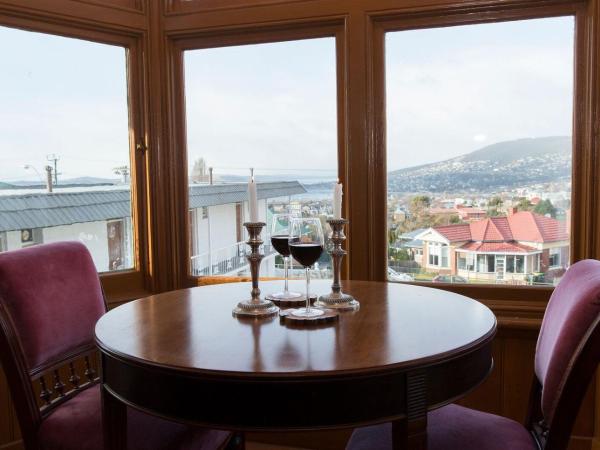 Motel Mayfair on Cavell : photo 3 de la chambre deluxe suite with sea view - cavell