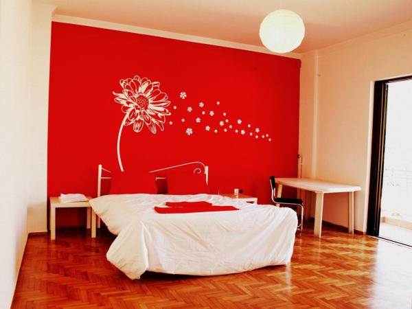 Acropolis View Dream : photo 1 de la chambre chambre double standard avec salle de bains commune