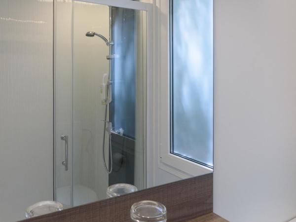 Maistra Camping Polari Mobile homes : photo 9 de la chambre mobile home familial premium 3 chambres