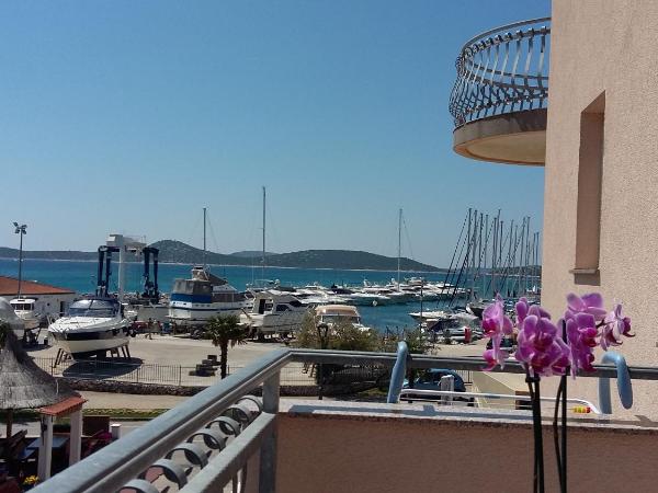 Apartments & Room Marina View : photo 1 de la chambre studio - vue sur mer