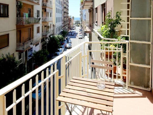 B&B Salernoway : photo 4 de la chambre chambre double avec balcon - vue sur mer