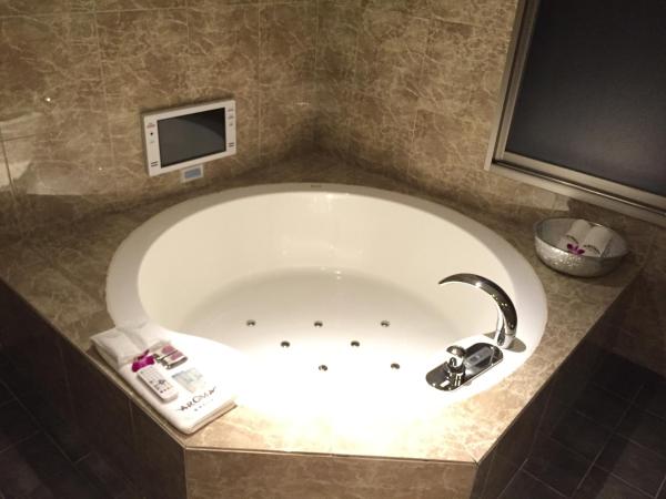 AROMA+ (Adult Only) : photo 5 de la chambre suite