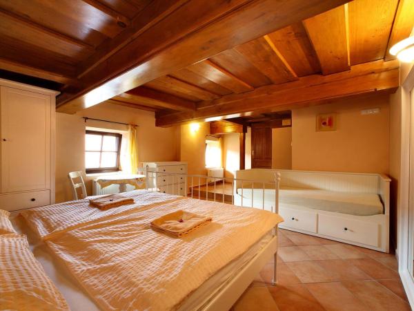 Pension U Mrázků : photo 2 de la chambre chambre 2 lits king-size