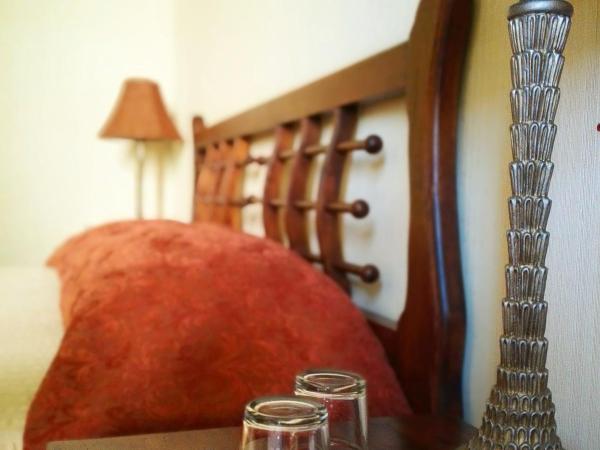 Hotel Alexandre III : photo 3 de la chambre chambre quadruple