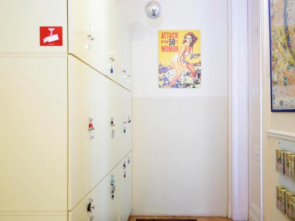 Maverick Ensuites : photo 6 de la chambre lit simple dans dortoir mixte de 6 lits