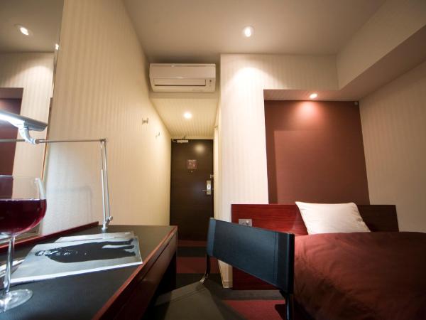 Hotel Mid In Meguro Ekimae : photo 1 de la chambre chambre simple - fumeurs