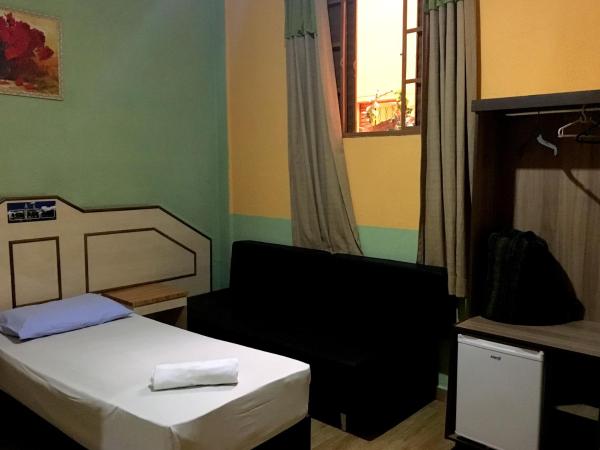 hotel Economico da SE : photo 4 de la chambre chambre simple classique avec climatisation