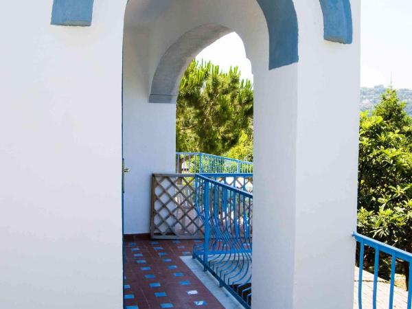 Aparthotel Villa Marinù : photo 8 de la chambre chambre double standard