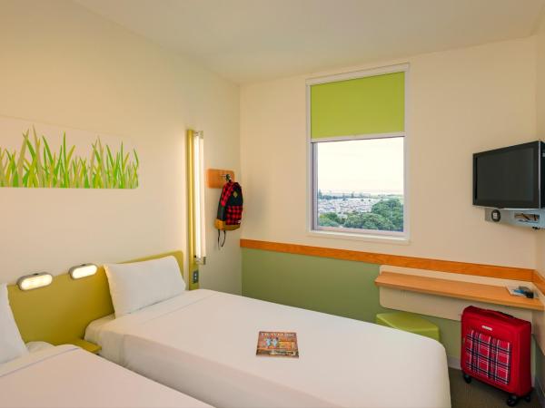 ibis Budget Auckland Airport : photo 3 de la chambre chambre lits jumeaux Économique