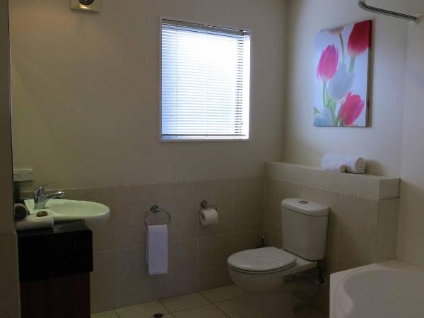 ASURE Ascot Motor Inn : photo 10 de la chambre appartement 2 chambres