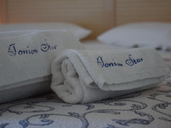 Ionion Star Hotel : photo 1 de la chambre chambre triple